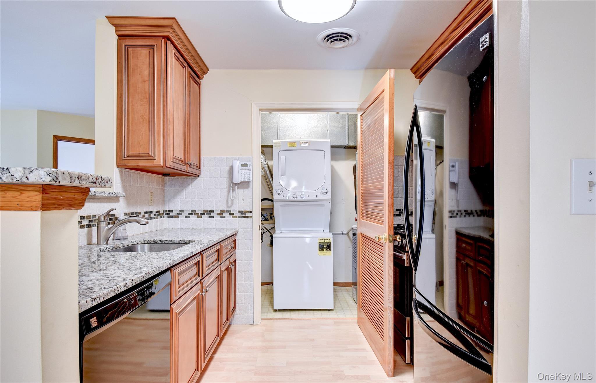 Condo Rosewood  Orange County, NY 10930, MLS-967054-10