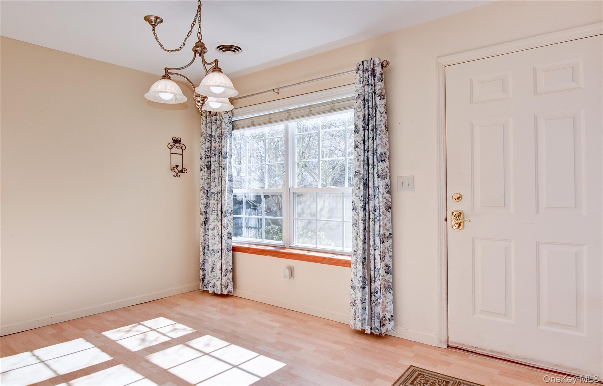 Condo Rosewood  Orange County, NY 10930, MLS-967054-6