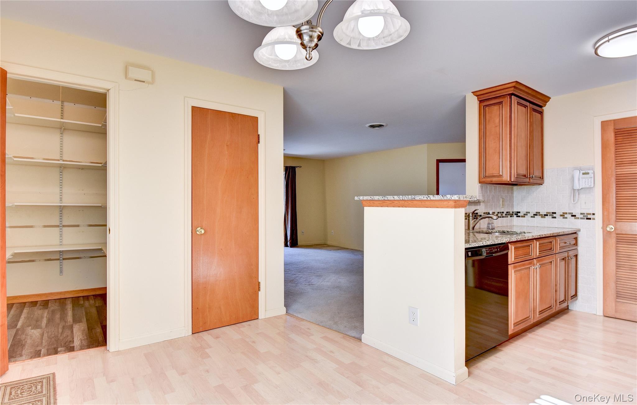 Condo Rosewood  Orange County, NY 10930, MLS-967054-8