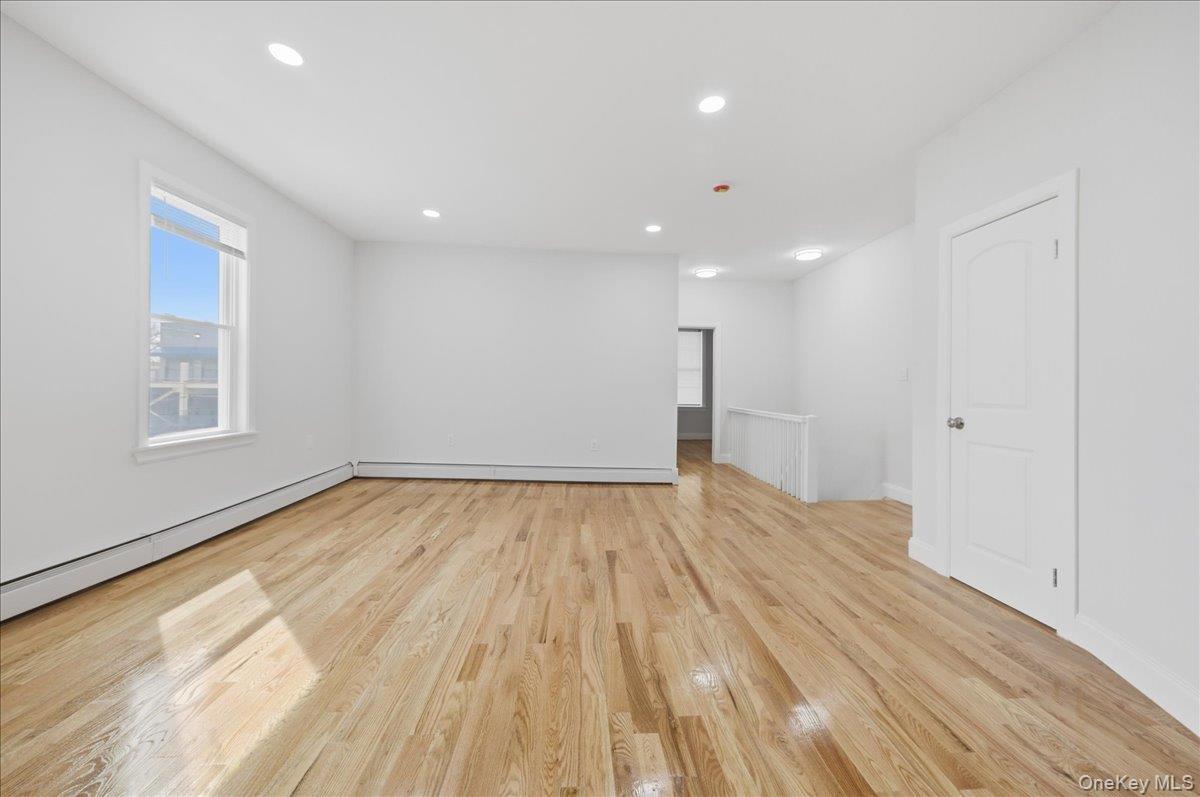 Single Family Seddon  Bronx, NY 10461, MLS-967057-15