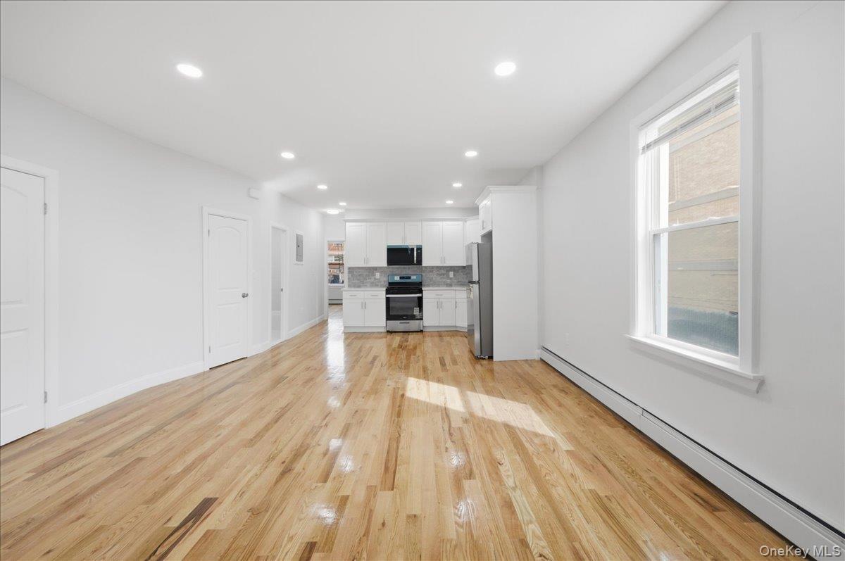 Single Family Seddon  Bronx, NY 10461, MLS-967057-6