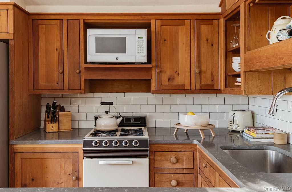 Single Family County Route 10  Columbia County, NY 12502, MLS-967070-5