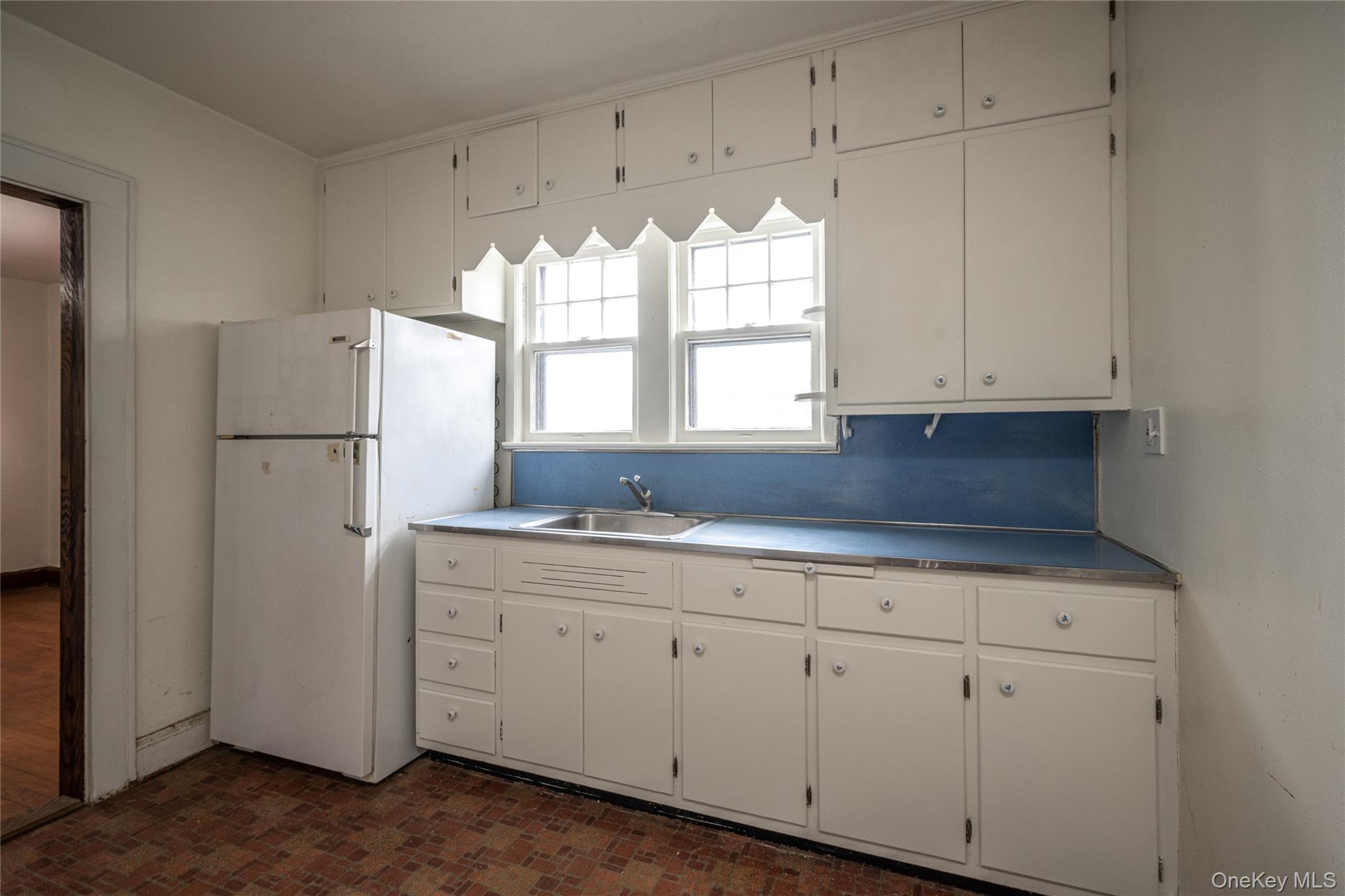 Single Family Marshall  Westchester County, NY 10562, MLS-967110-34