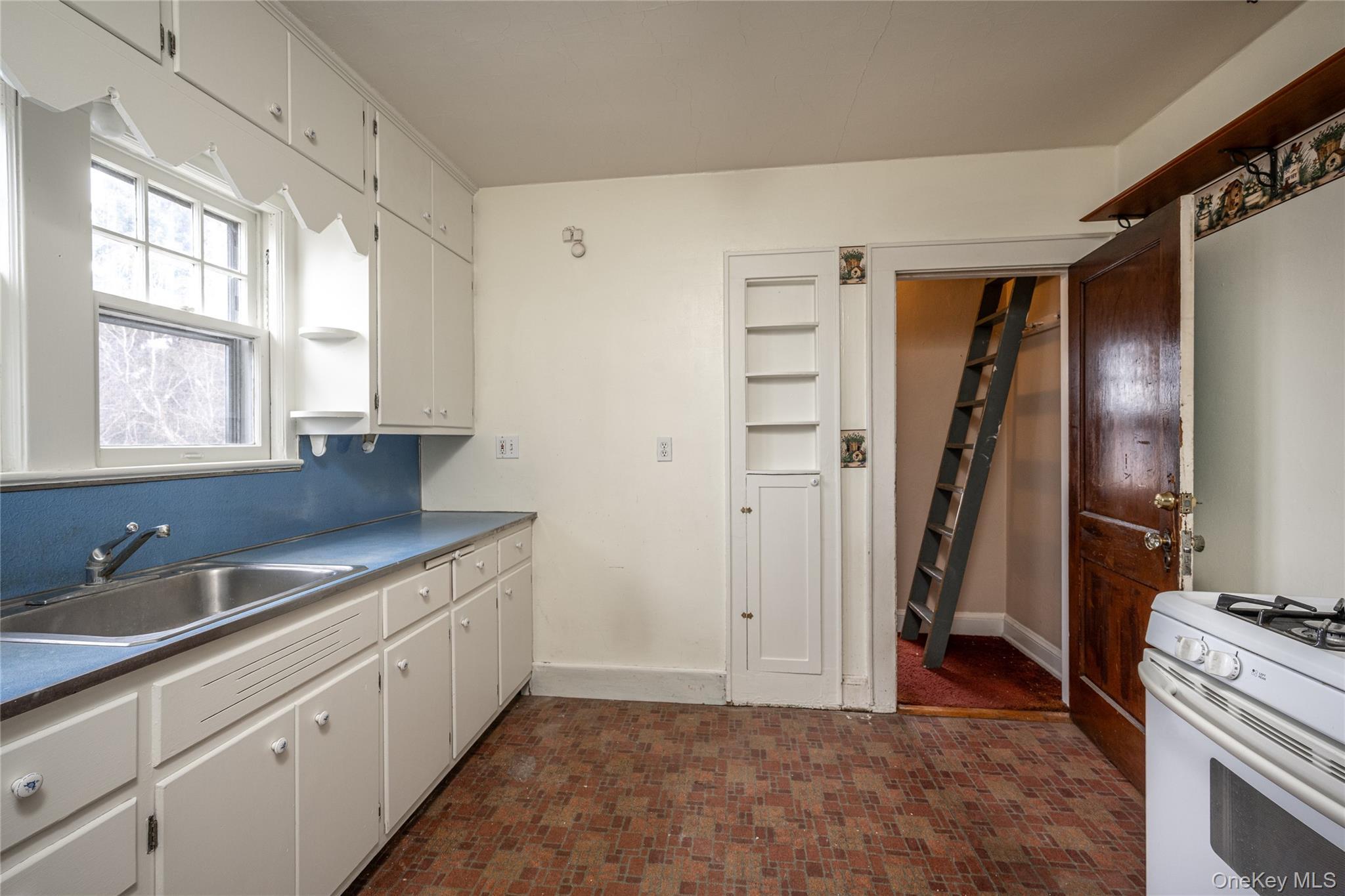 Single Family Marshall  Westchester County, NY 10562, MLS-967110-35