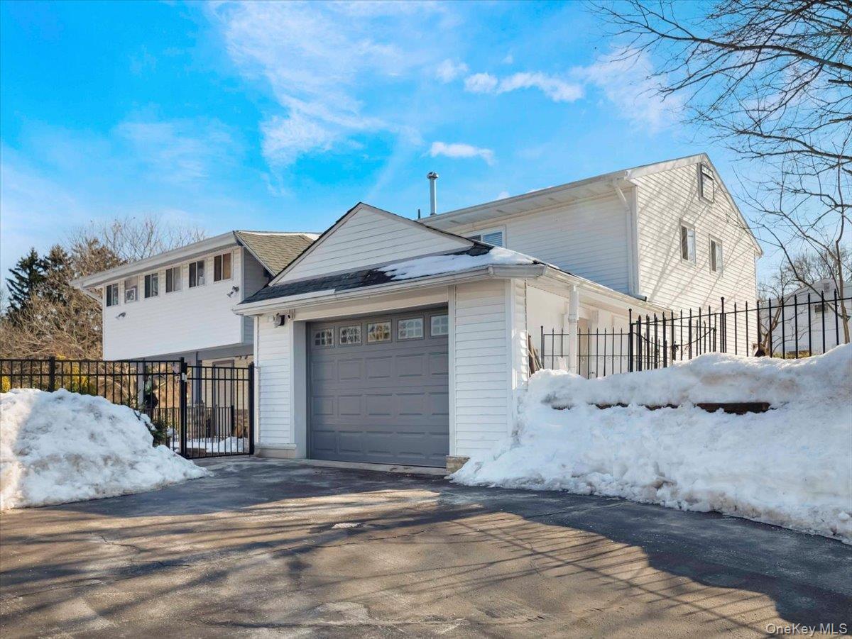 Single Family Govan  Rockland County, NY 10980, MLS-967129-38
