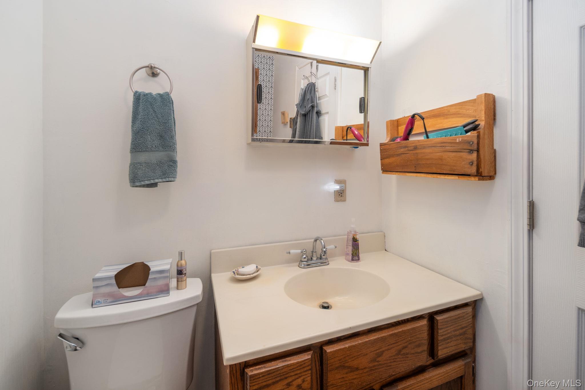 Single Family Grovenors Corners  Out Of Area, NY 12043, MLS-967140-26