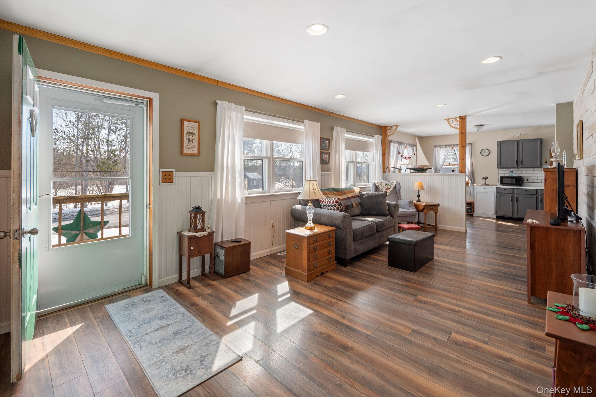 Single Family Grovenors Corners  Out Of Area, NY 12043, MLS-967140-6