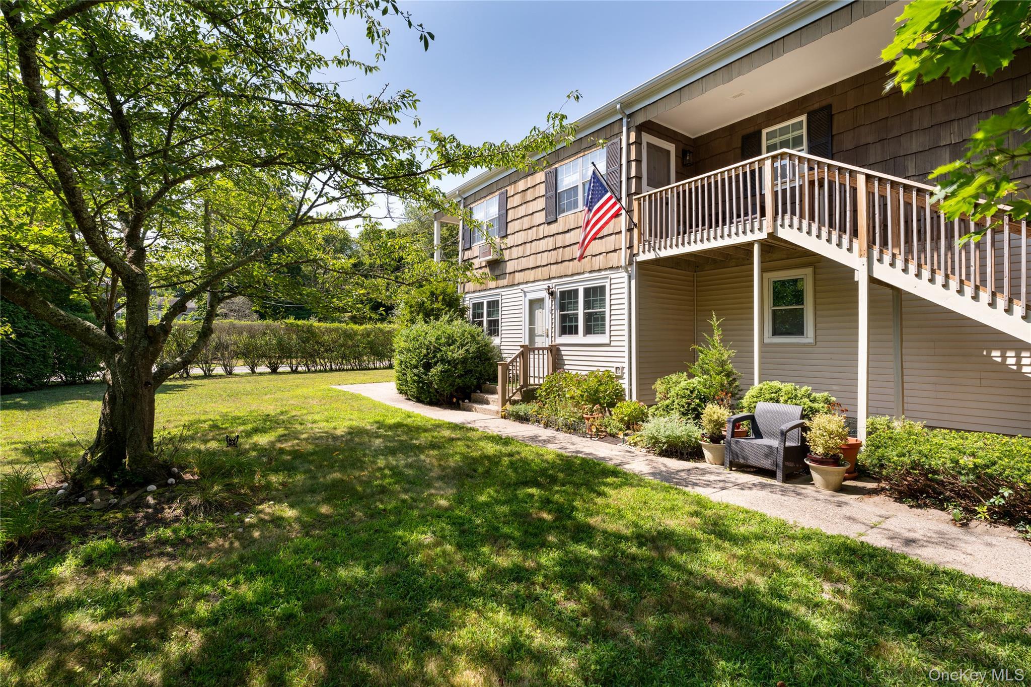 Coop Canoe Place  Suffolk County, NY 11946, MLS-967142-4