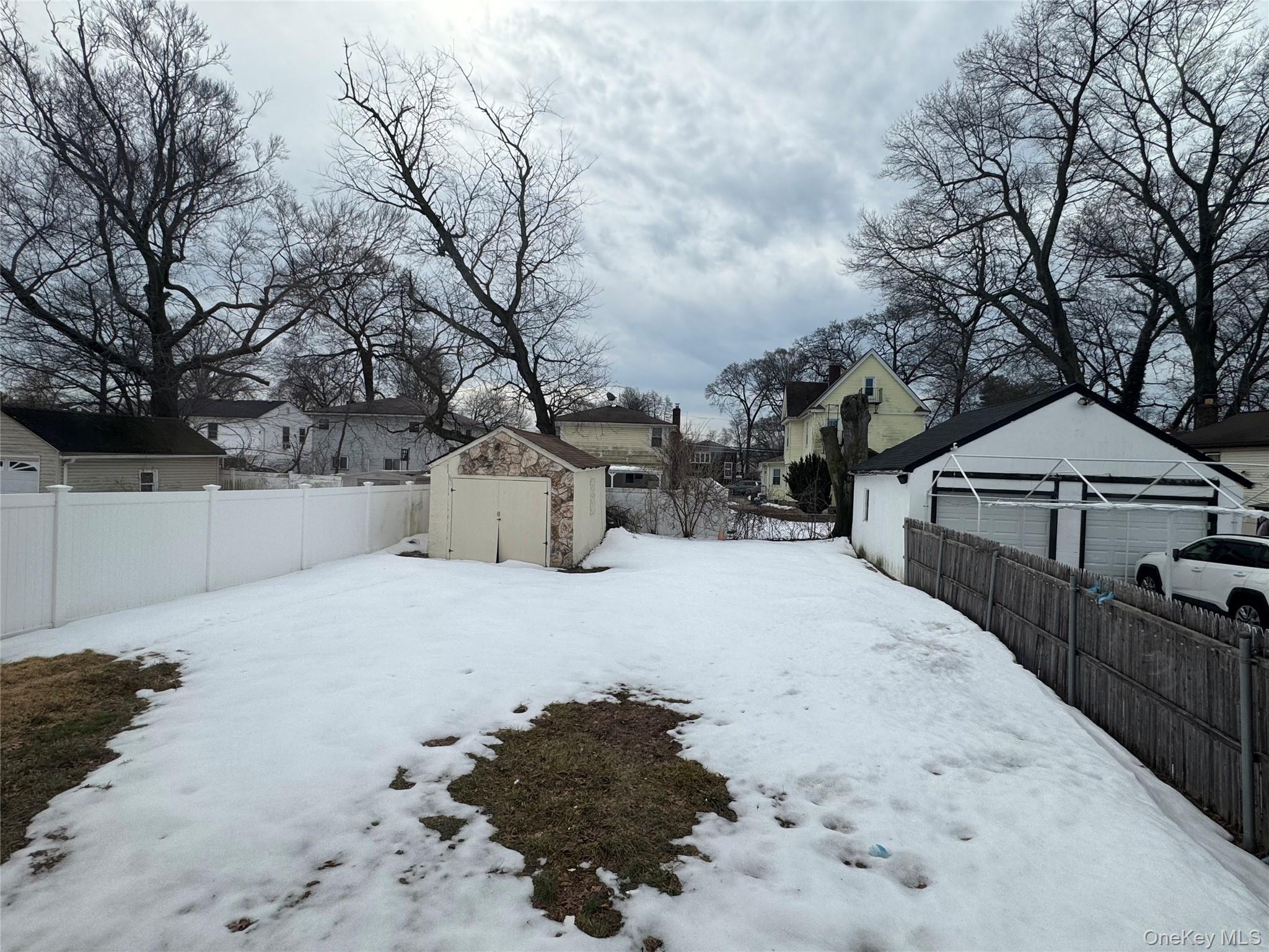 Single Family Woodside  Nassau County, NY 11520, MLS-967147-10