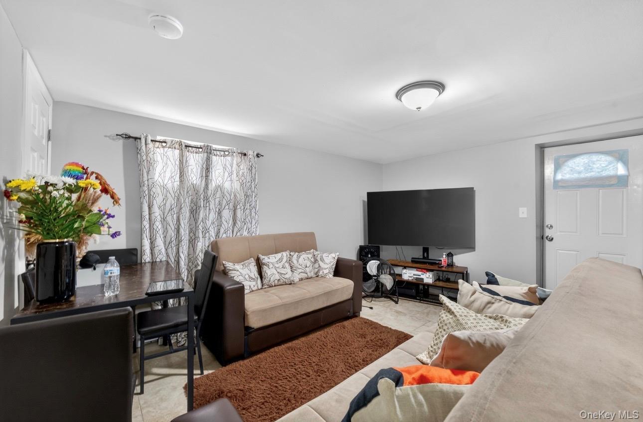 Single Family 140th  Queens, NY 11434, MLS-967149-12