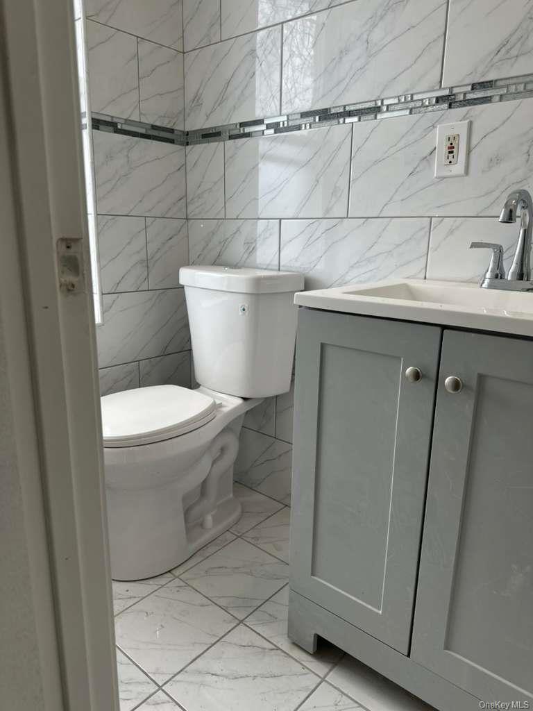 Single Family Inwood  Queens, NY 11436, MLS-967152-3