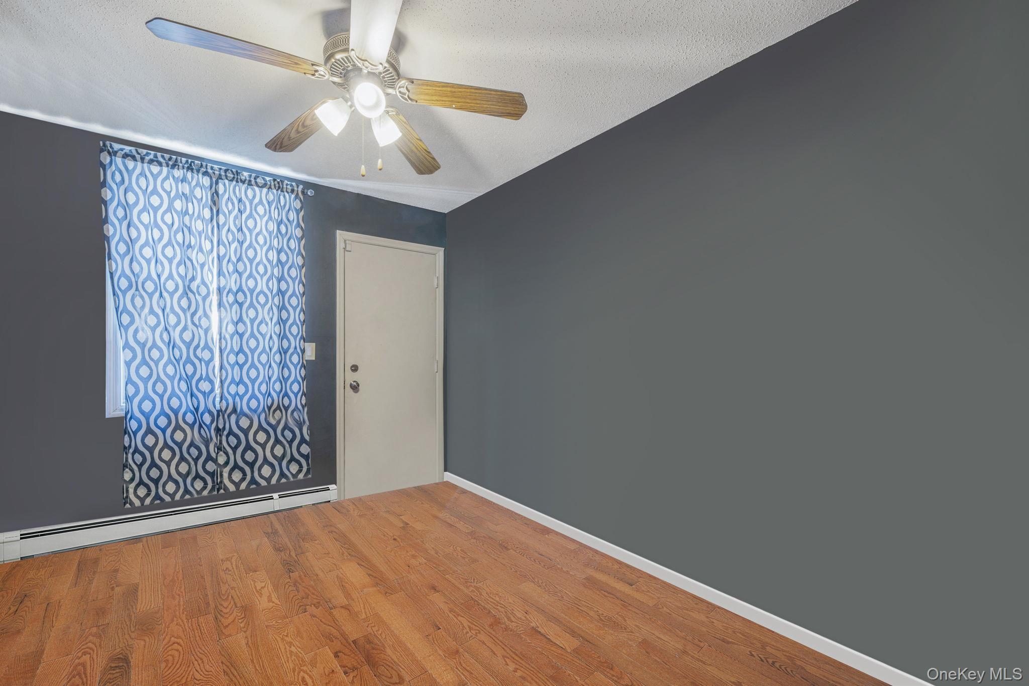 Single Family Essex  Brooklyn, NY 11208, MLS-967195-9