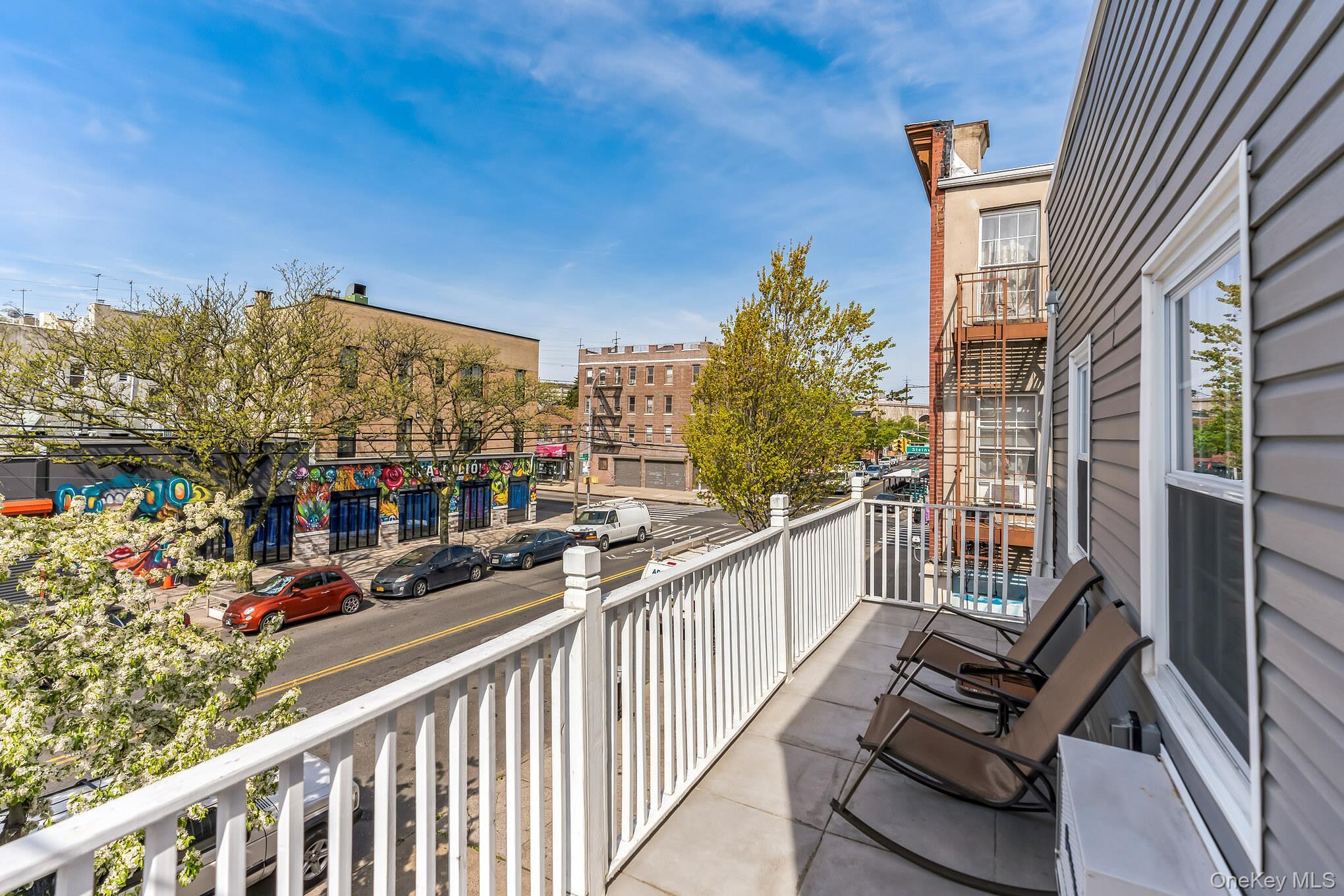 Single Family 23rd  Queens, NY 11105, MLS-967198-27