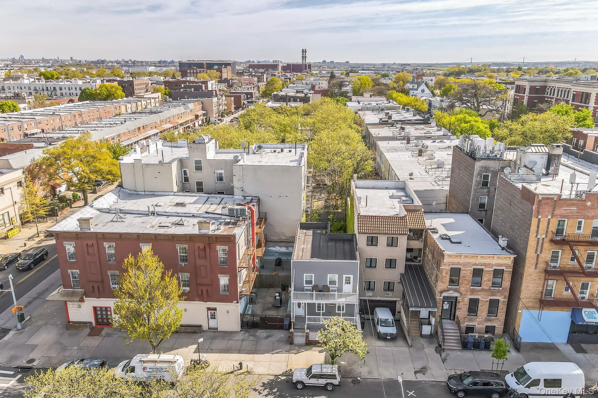 Single Family 23rd  Queens, NY 11105, MLS-967198-36