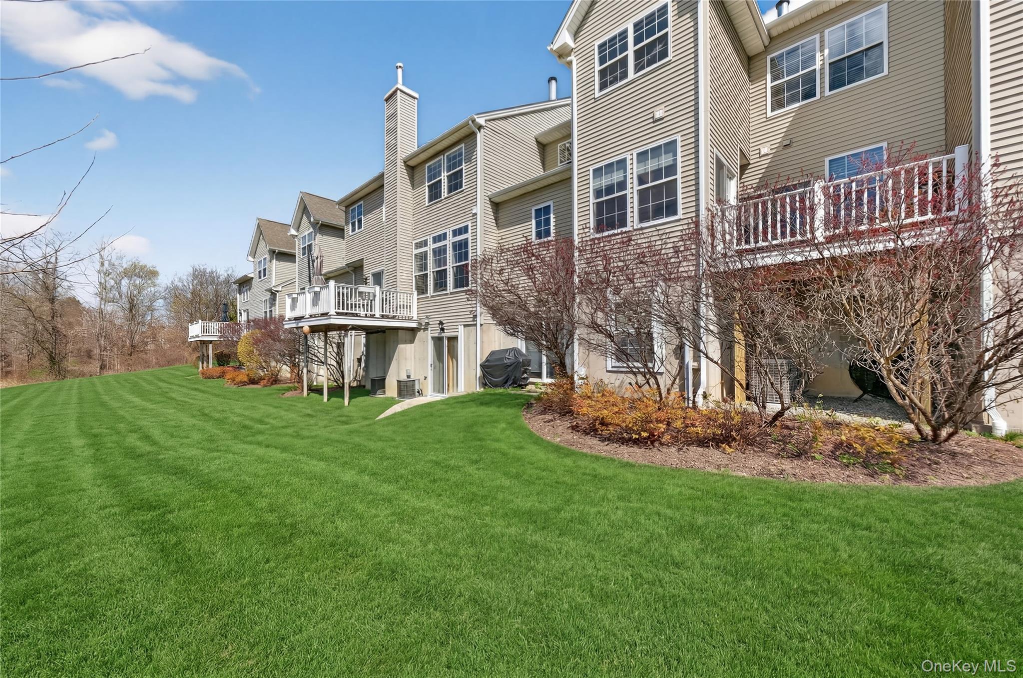 Condo River Dutchess County, NY 12508, MLS-967226-40