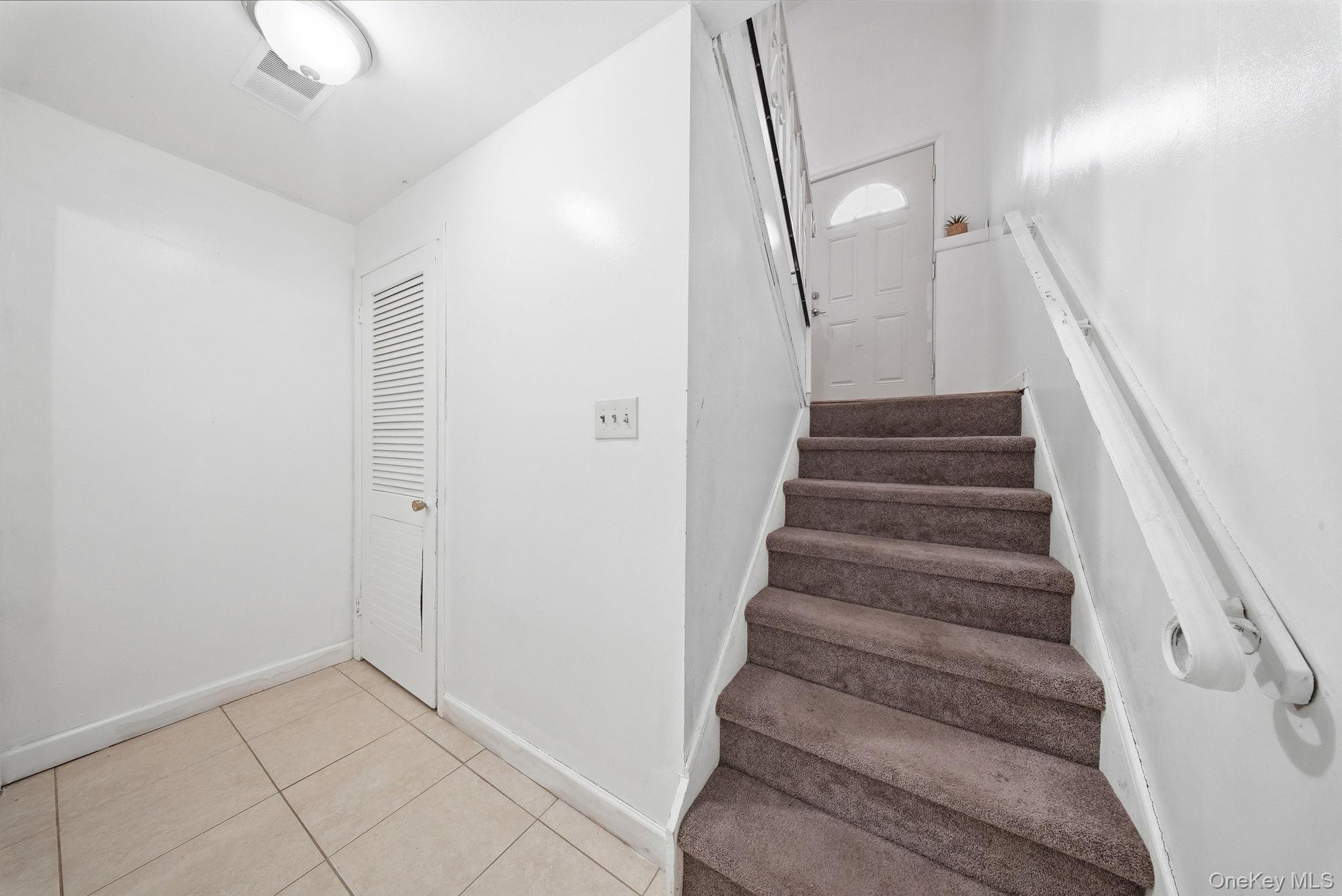 Single Family Red Barn Orange County, NY 10940, MLS-967228-17