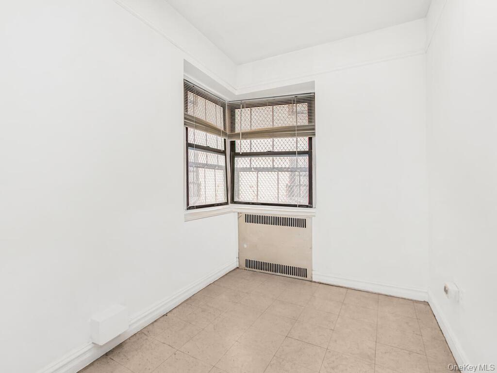 Coop Grand Concourse Bronx, NY 10451, MLS-967230-6