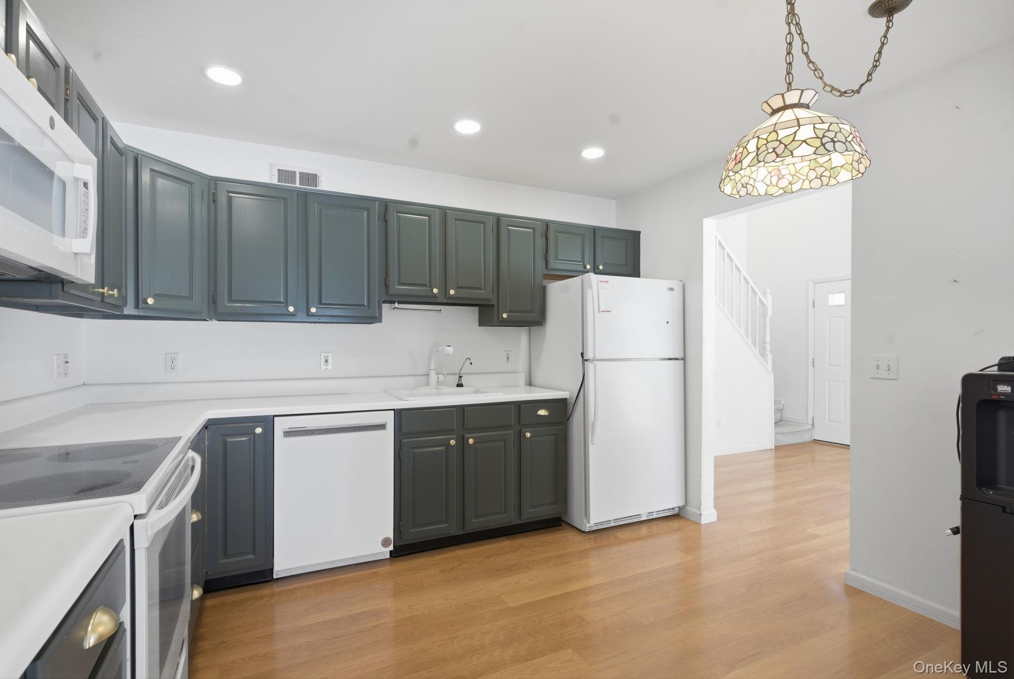 Single Family Deer Crossing  Dutchess County, NY 12524, MLS-967233-6