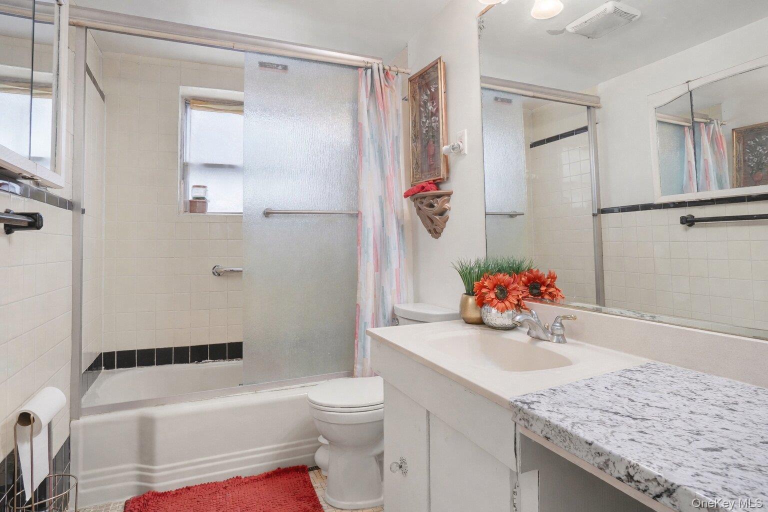 Single Family Wheeler  Bronx, NY 10472, MLS-967235-11