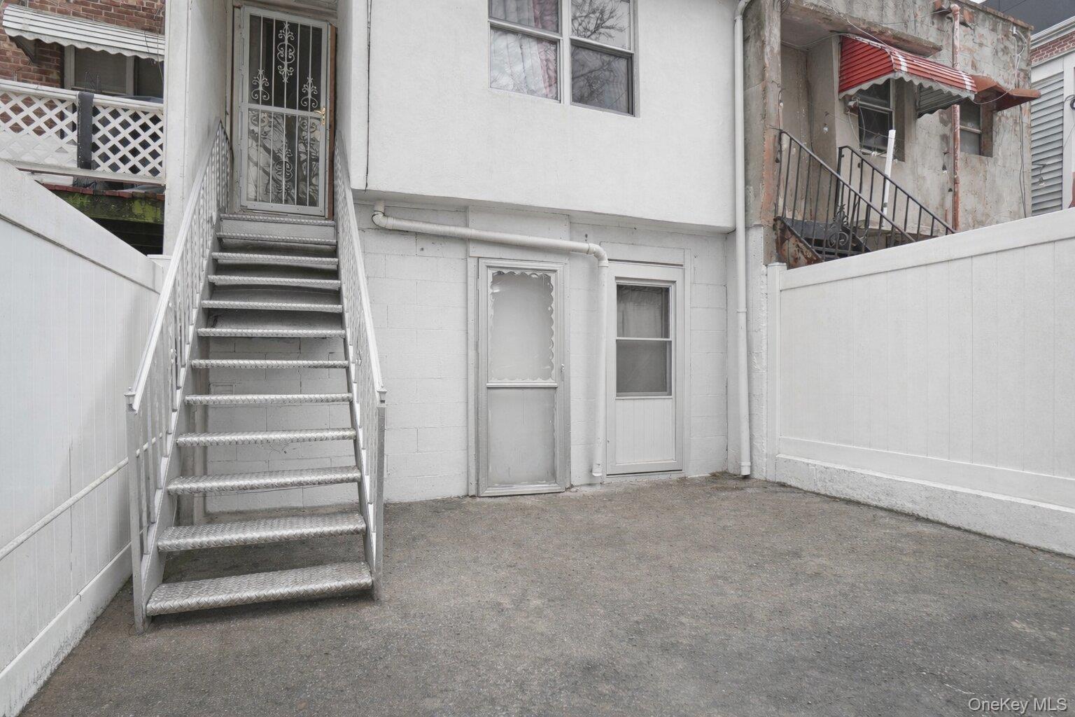 Single Family Wheeler  Bronx, NY 10472, MLS-967235-13