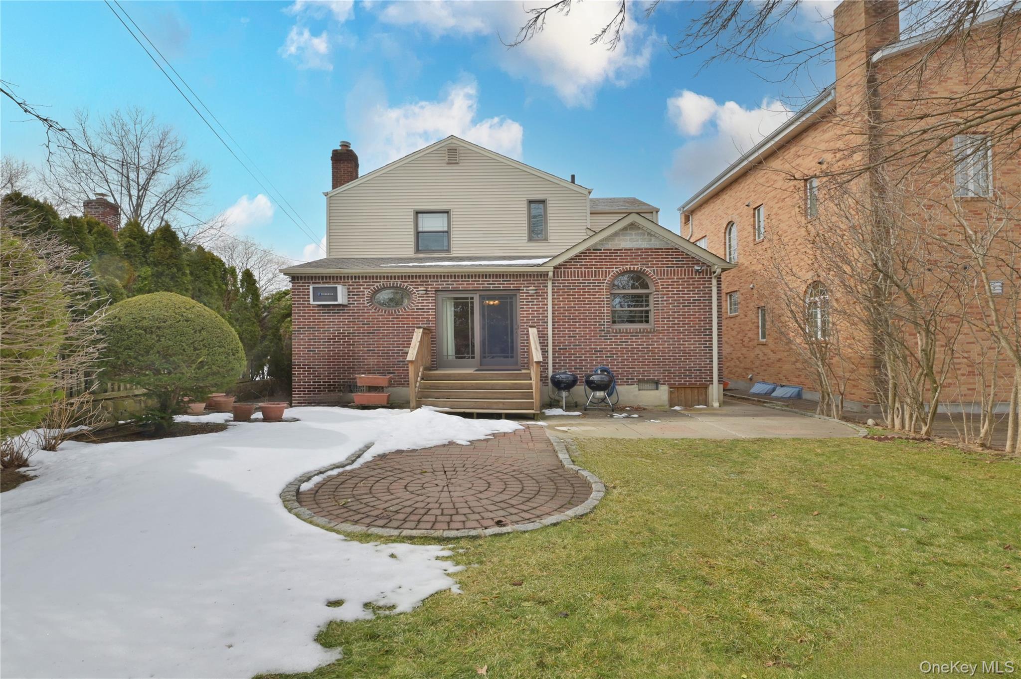 Single Family 211th  Queens, NY 11427, MLS-967250-21