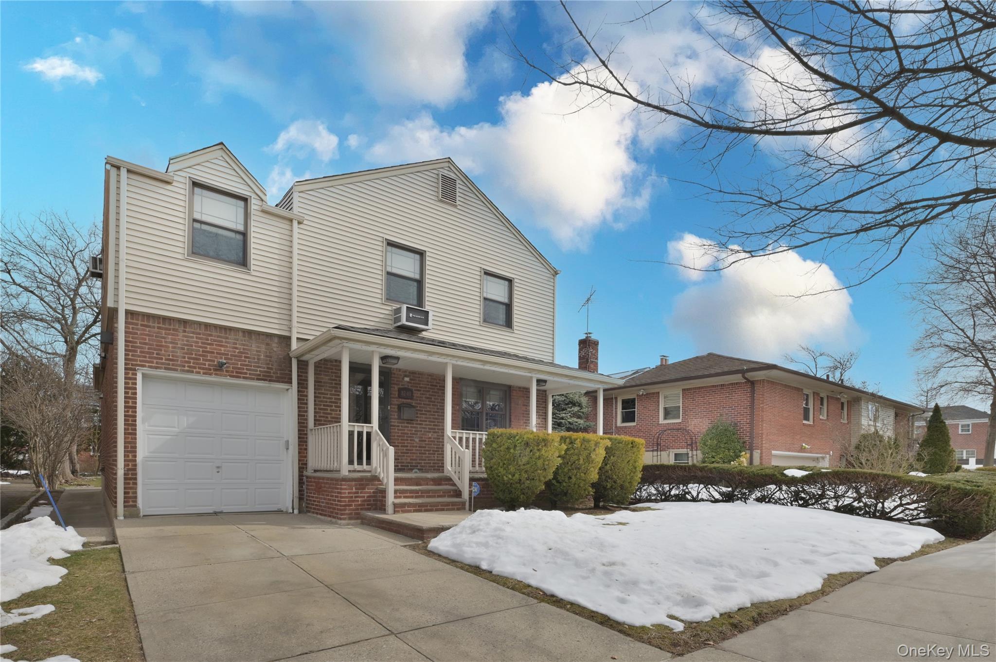 Single Family 211th  Queens, NY 11427, MLS-967250-4