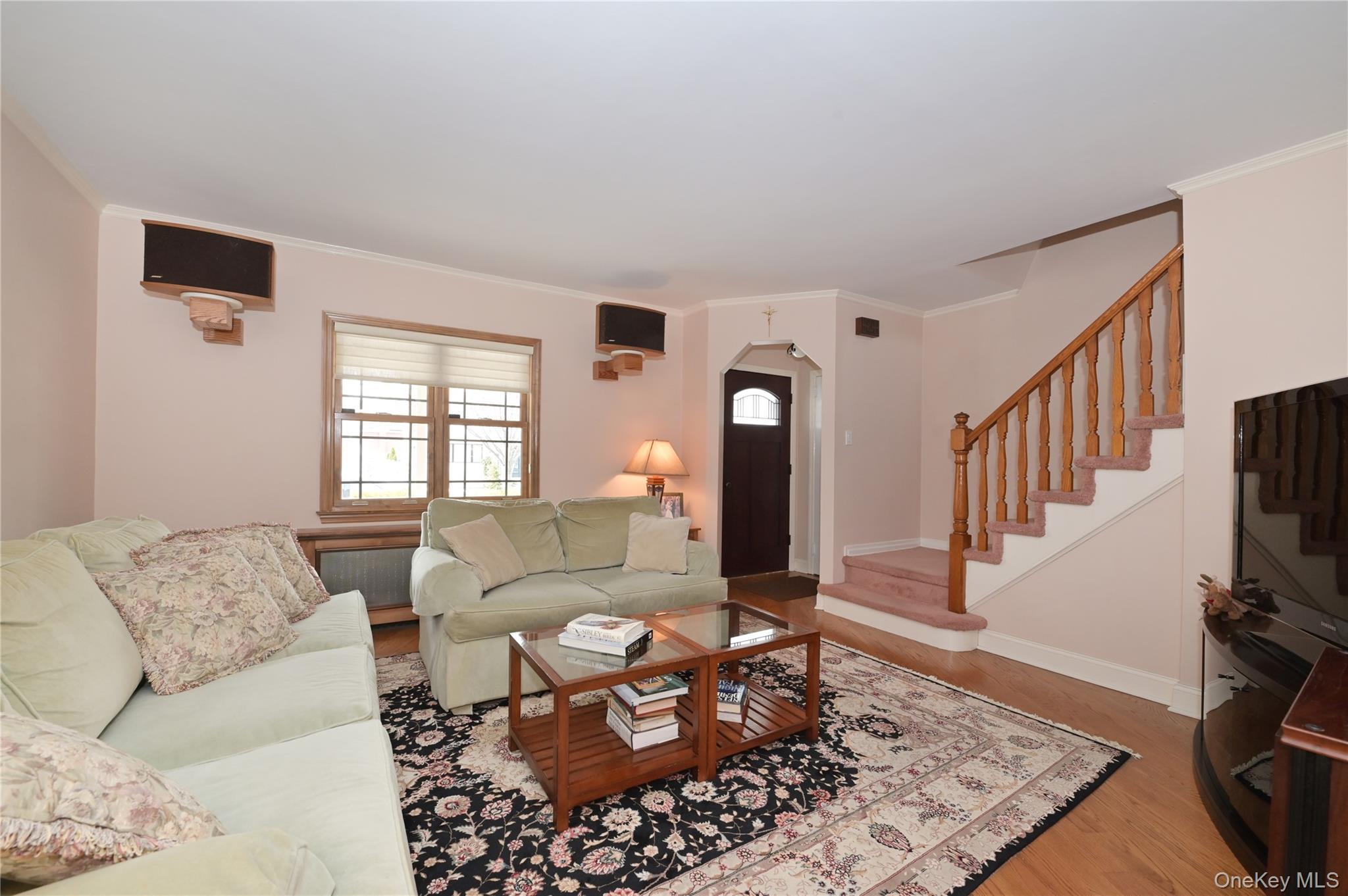 Single Family 211th  Queens, NY 11427, MLS-967250-7