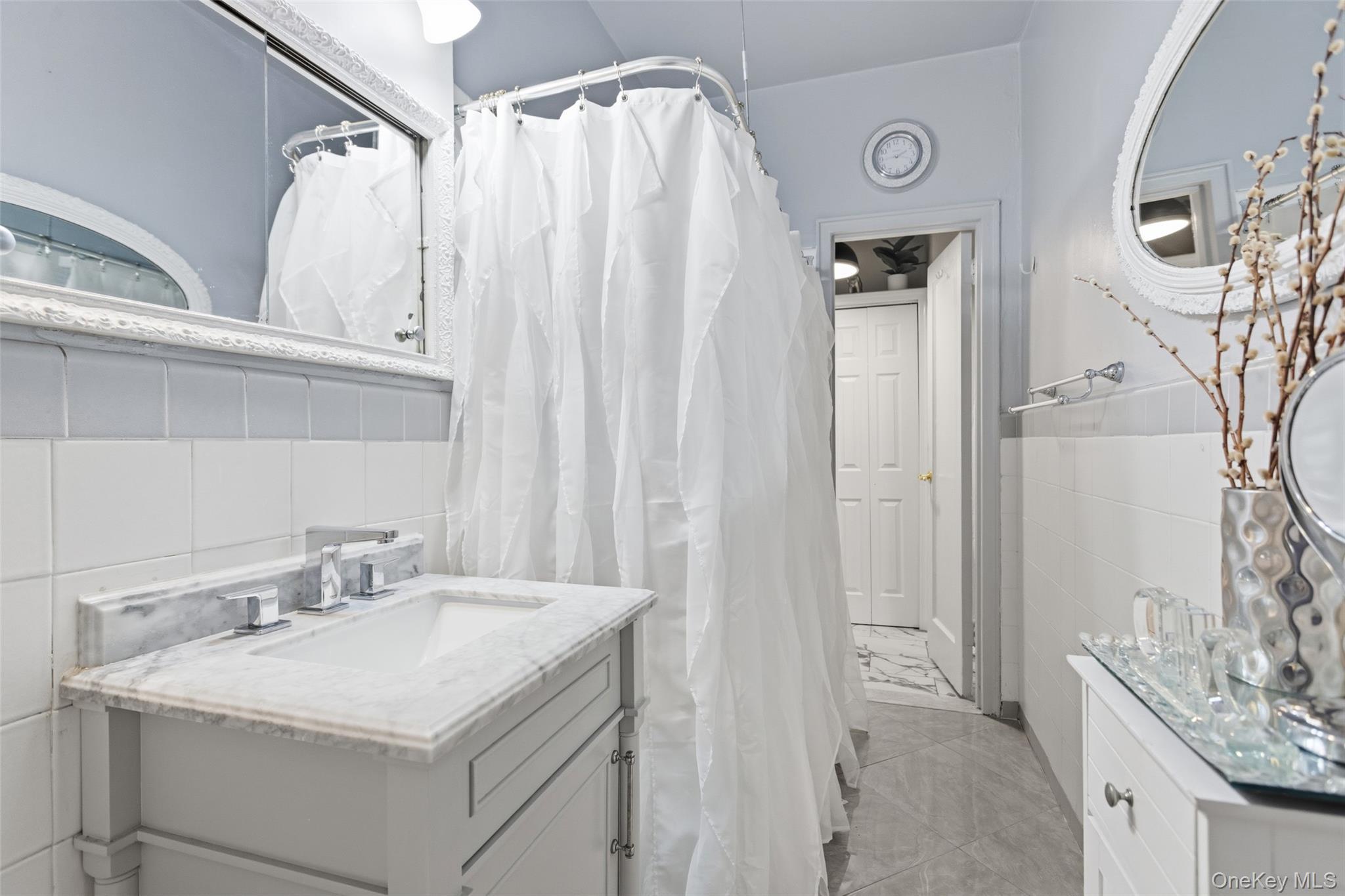 Coop Clinton  Westchester County, NY 10801, MLS-967268-10