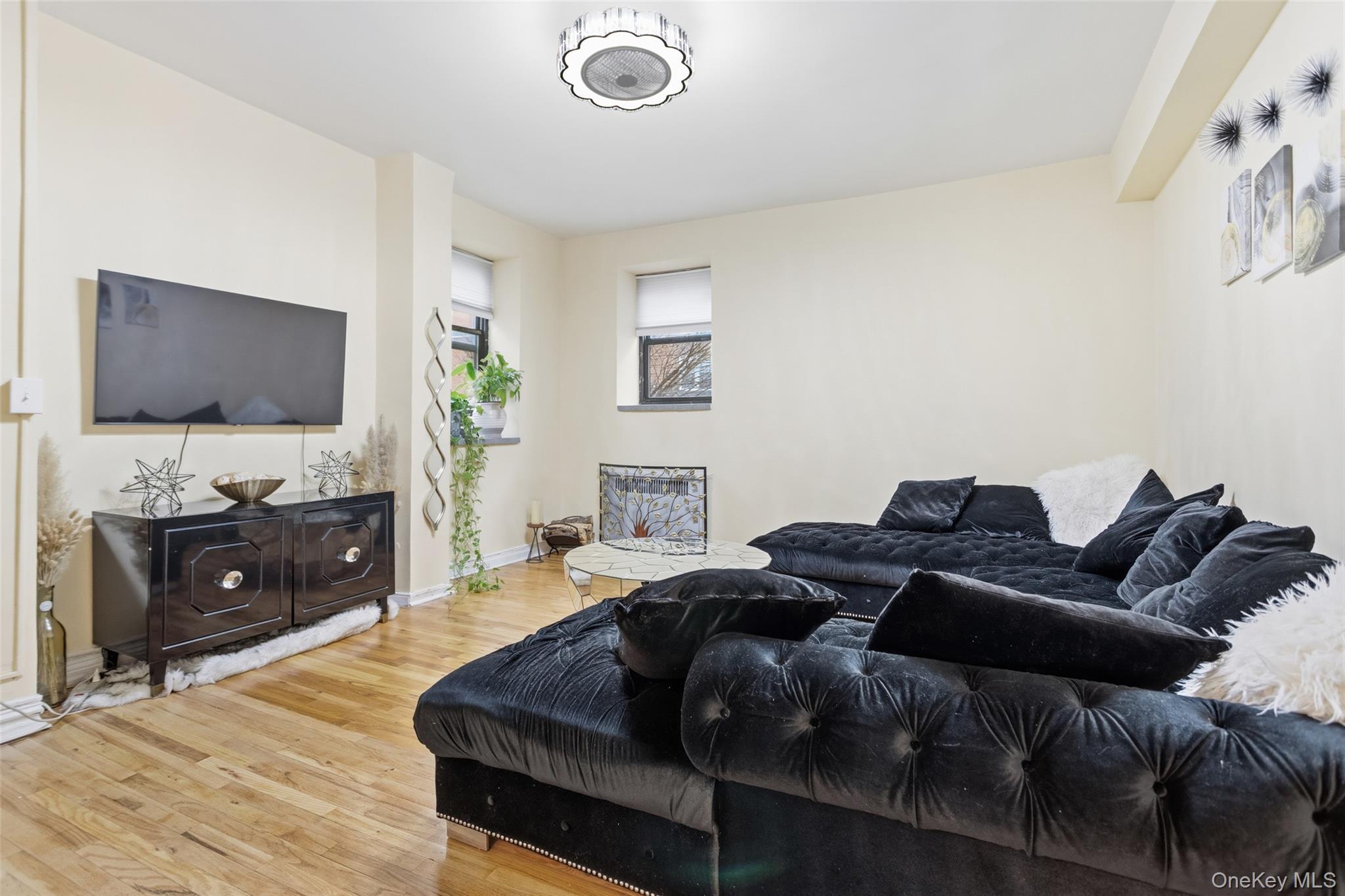 Coop Clinton  Westchester County, NY 10801, MLS-967268-6