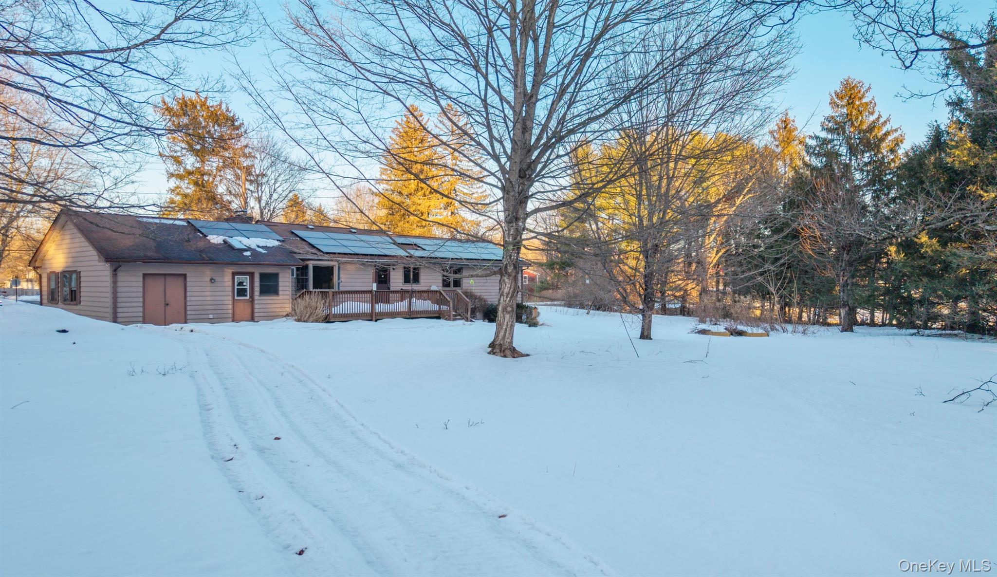 Single Family New Paltz  Ulster County, NY 12528, MLS-967270-31
