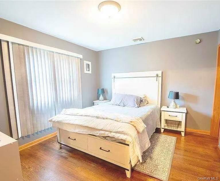 Single Family Glenwood Queens, NY 11362, MLS-967272-22