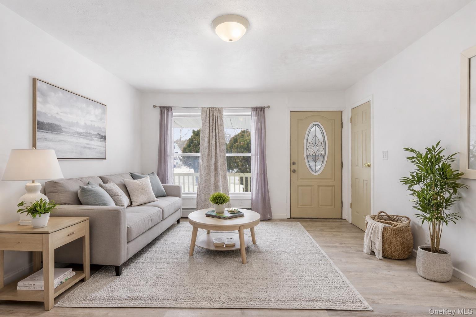 Single Family Doane  Suffolk County, NY 11713, MLS-967278-7