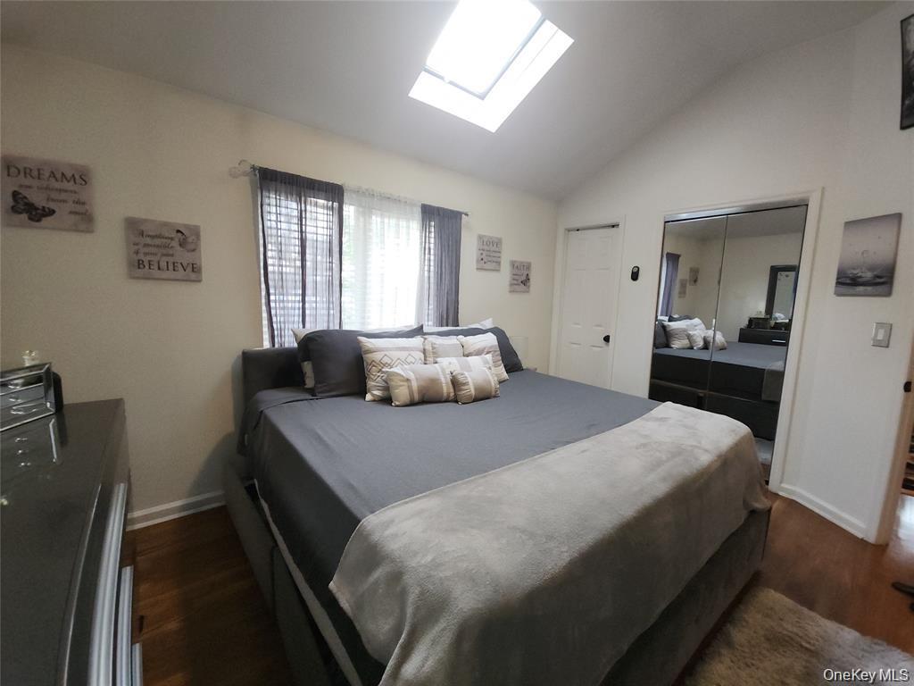 Single Family Longstreet Avenue Bronx, NY 10465, MLS-967291-33