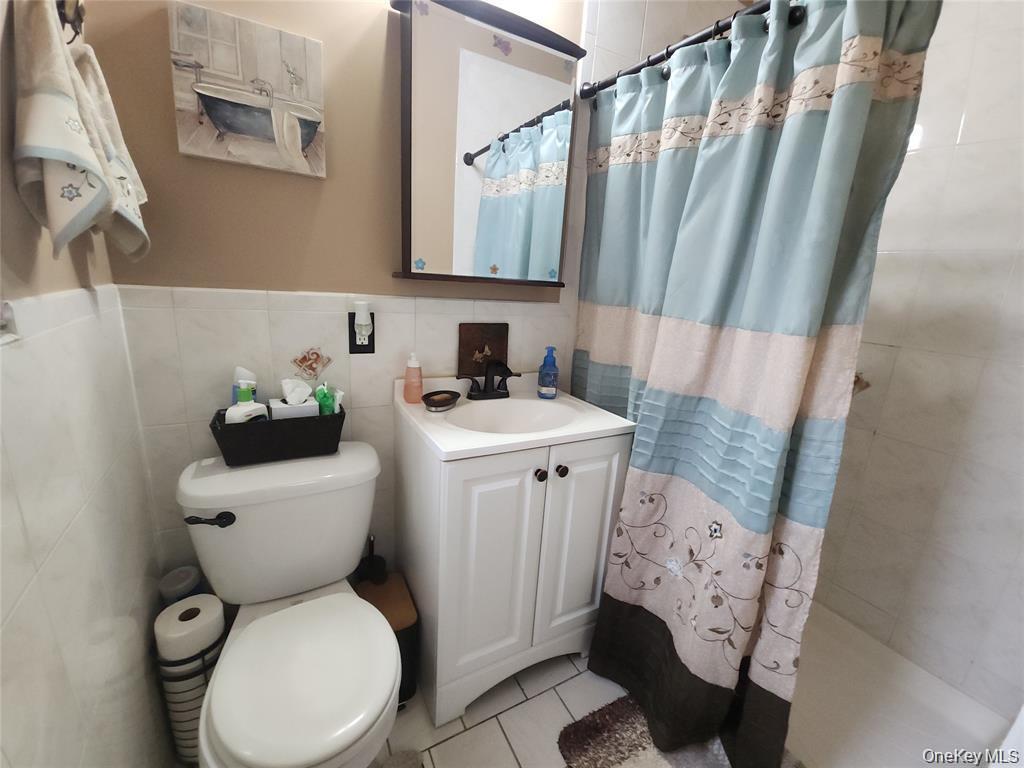 Single Family Longstreet Avenue Bronx, NY 10465, MLS-967291-34