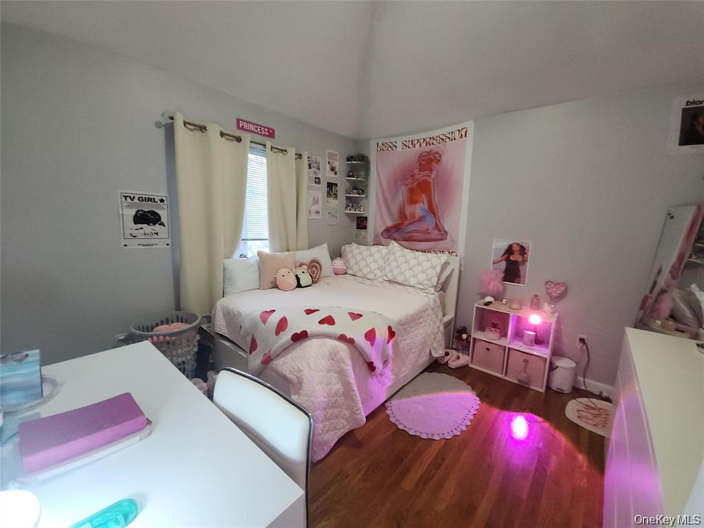 Single Family Longstreet Avenue Bronx, NY 10465, MLS-967291-35