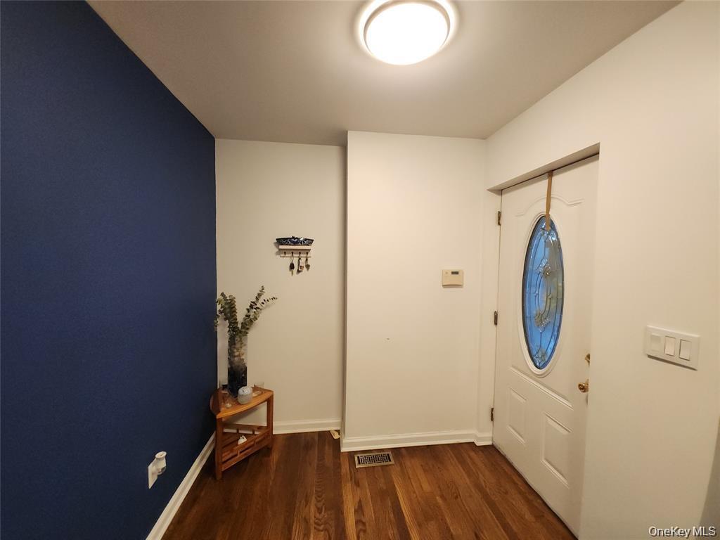 Single Family Longstreet Avenue Bronx, NY 10465, MLS-967291-6