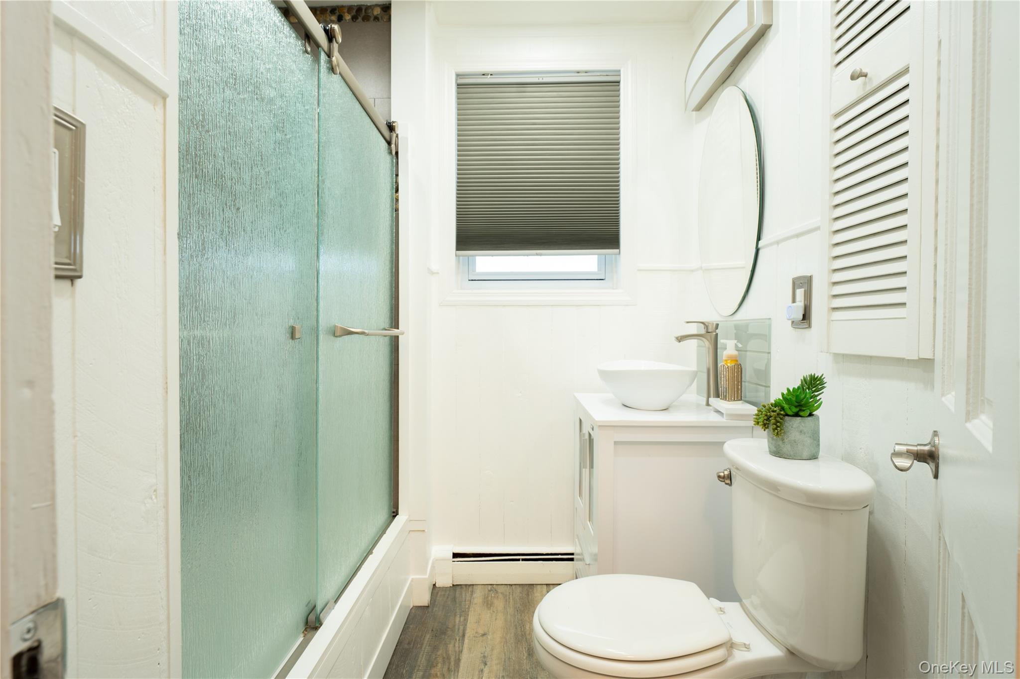 Single Family Radcliff  Bronx, NY 10462, MLS-967292-15