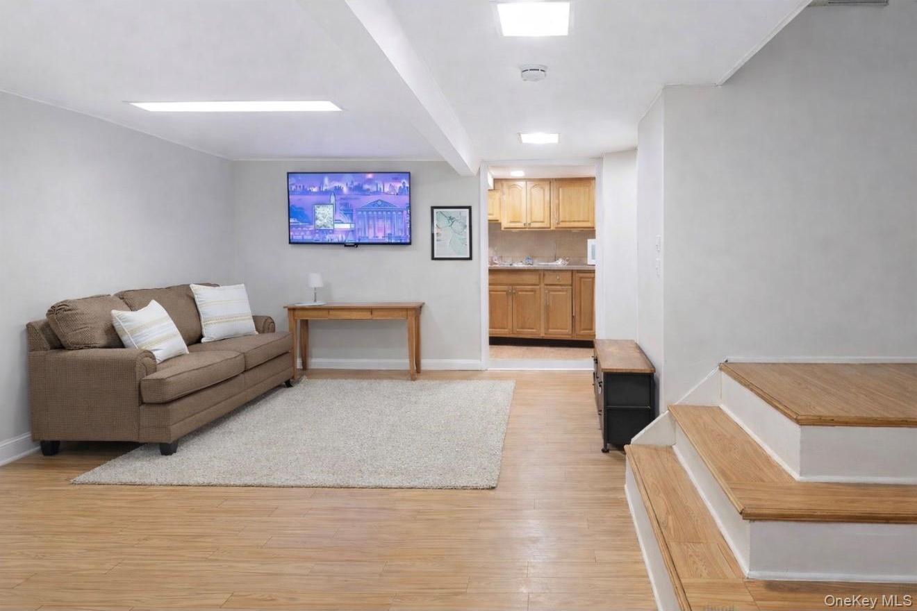 Single Family Radcliff  Bronx, NY 10462, MLS-967292-17