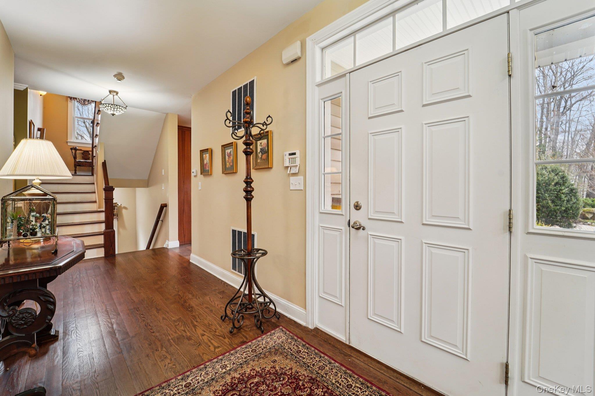 Single Family Navajo Trail Rockland County, NY 10974, MLS-967313-2