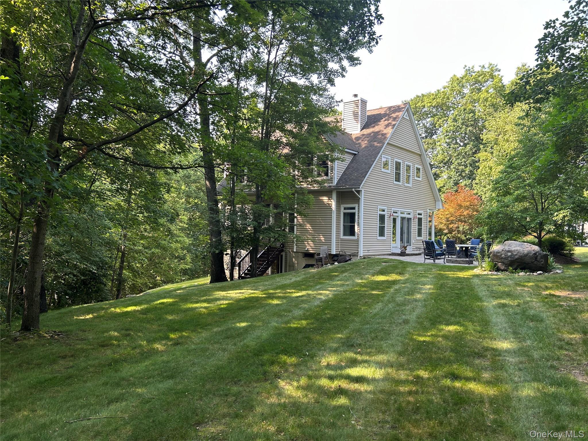 Single Family Navajo Trail Rockland County, NY 10974, MLS-967313-41