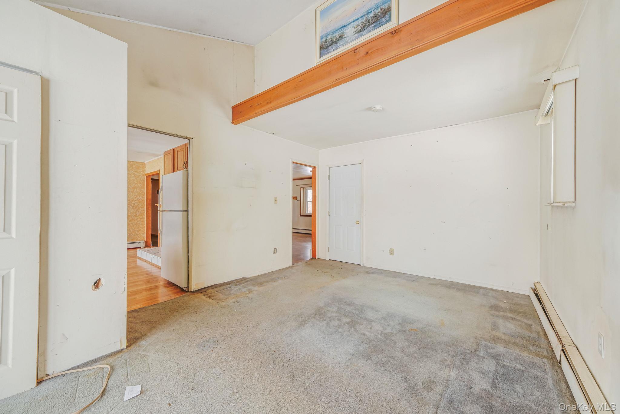 Single Family Morton  Suffolk County, NY 11776, MLS-967326-33