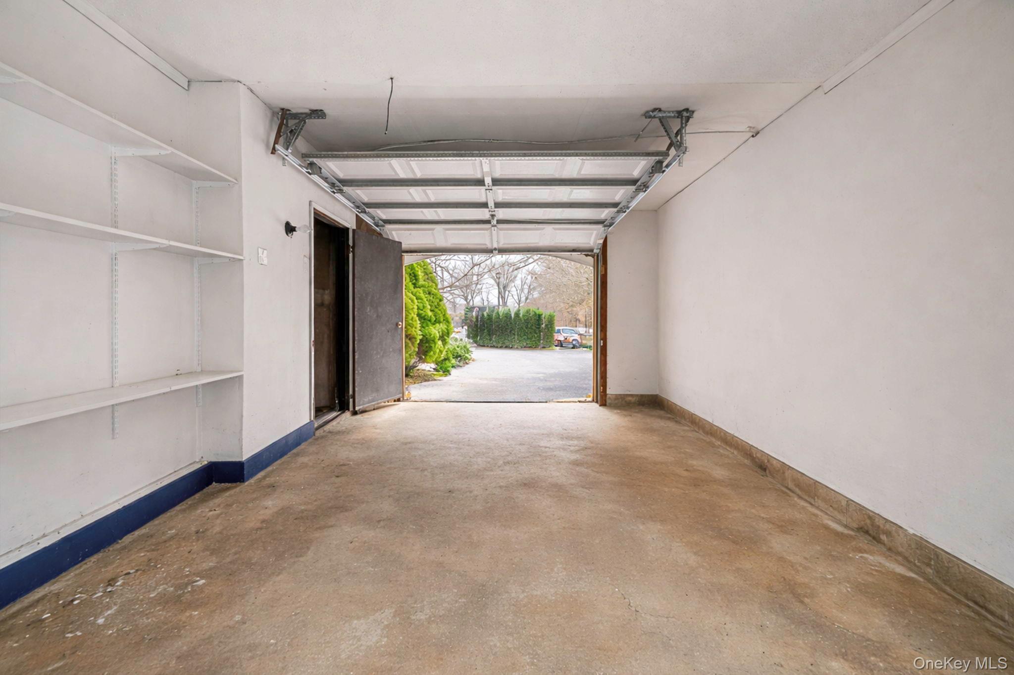 Single Family Morton  Suffolk County, NY 11776, MLS-967326-37