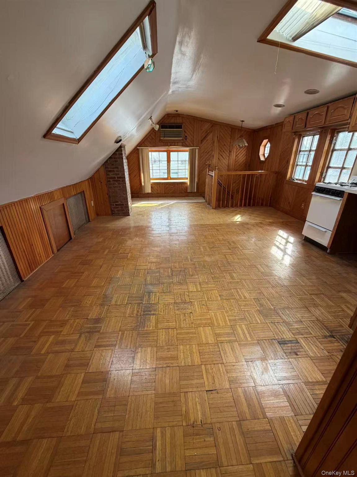 Single Family Castleton  Staten Island, NY 10302, MLS-967338-4