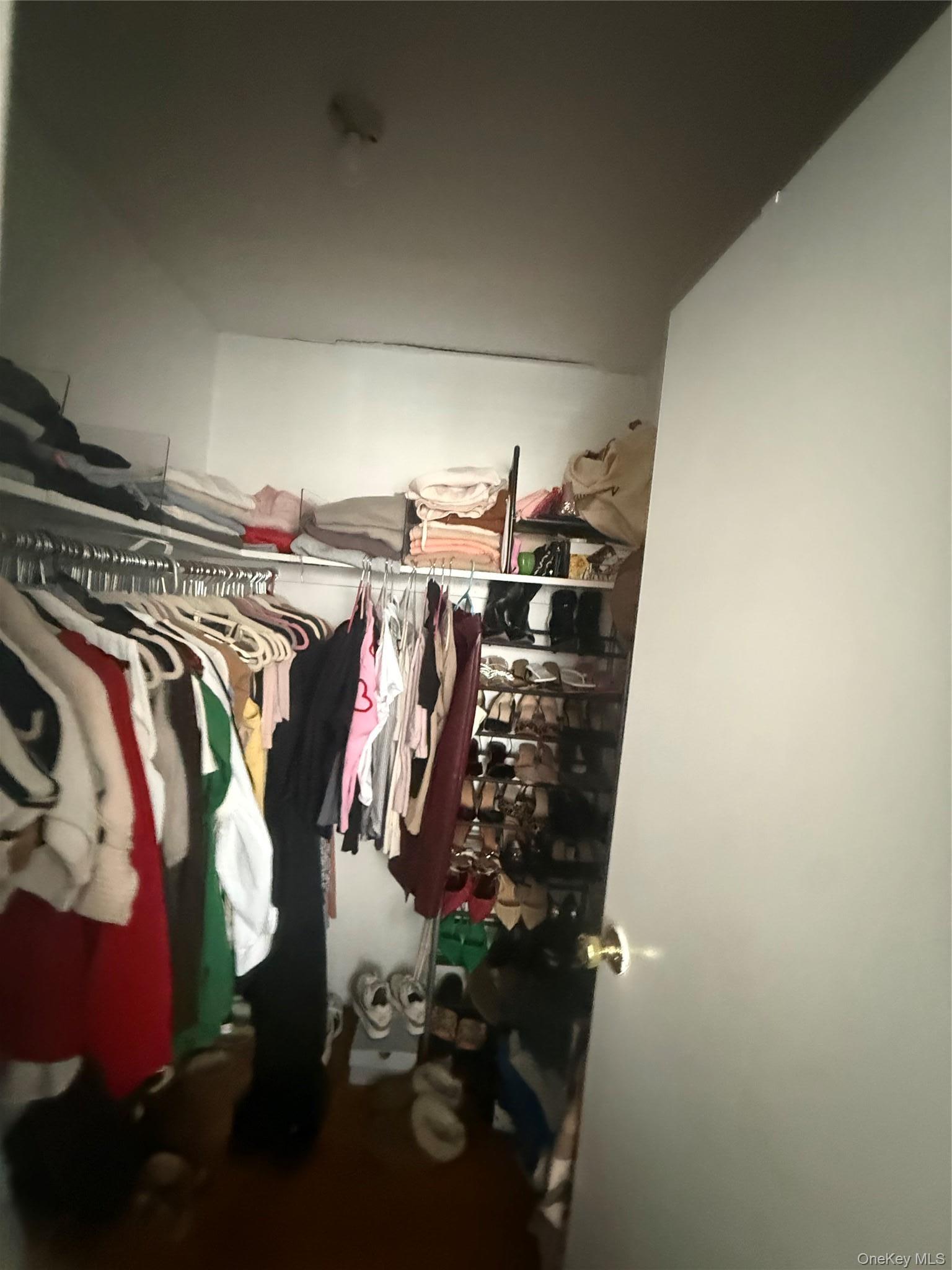 Single Family Arthur  Bronx, NY 10457, MLS-967342-10