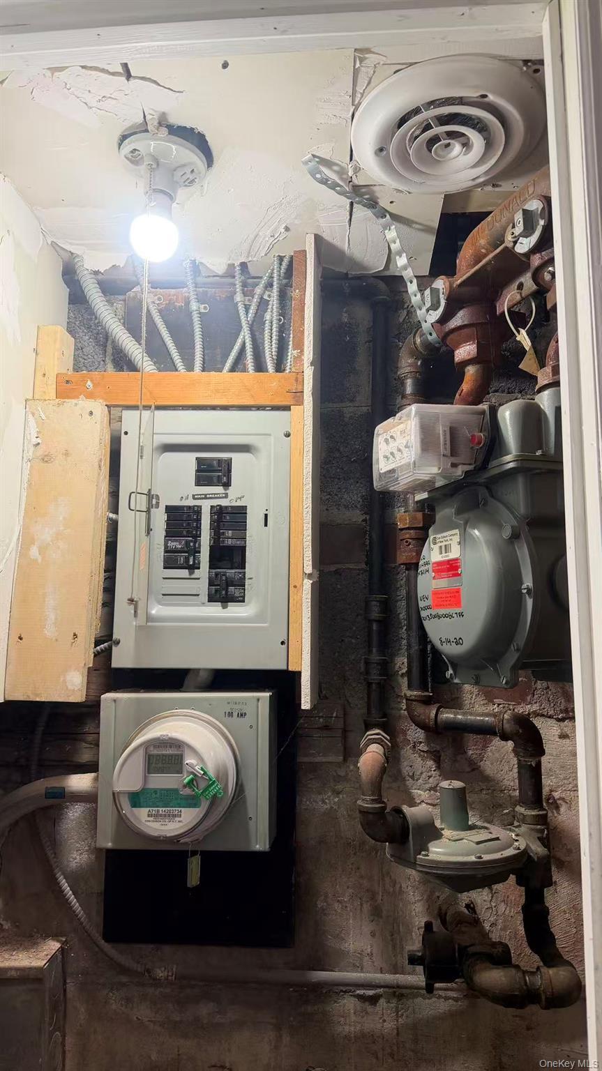 Single Family 58th  Queens, NY 11355, MLS-967344-9