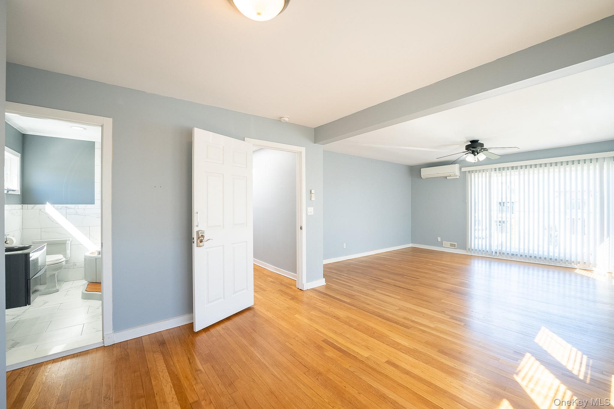 Single Family Powells Cove  Queens, NY 11357, MLS-967345-11