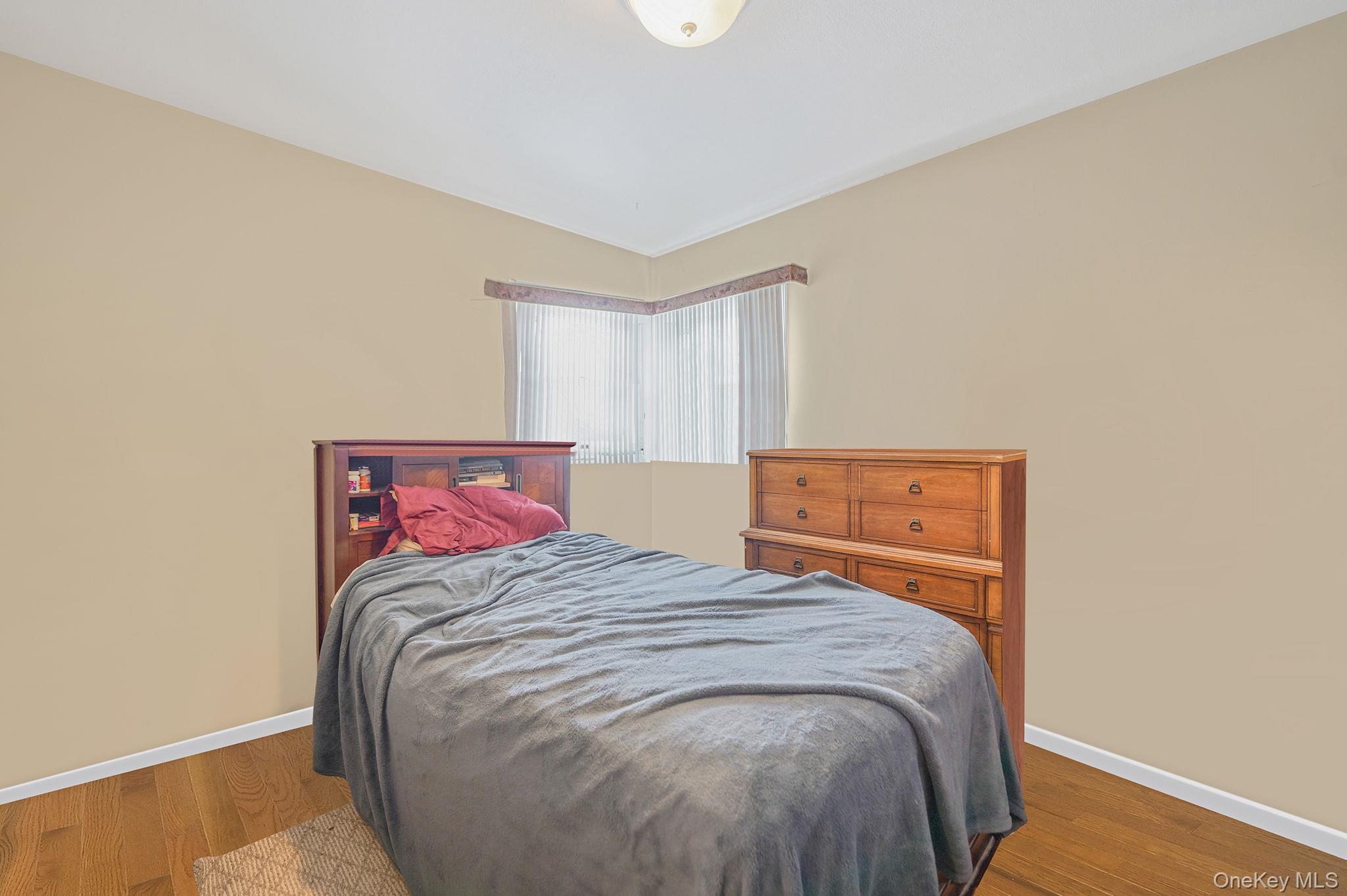 Single Family New Suffolk County, NY 11725, MLS-967355-7