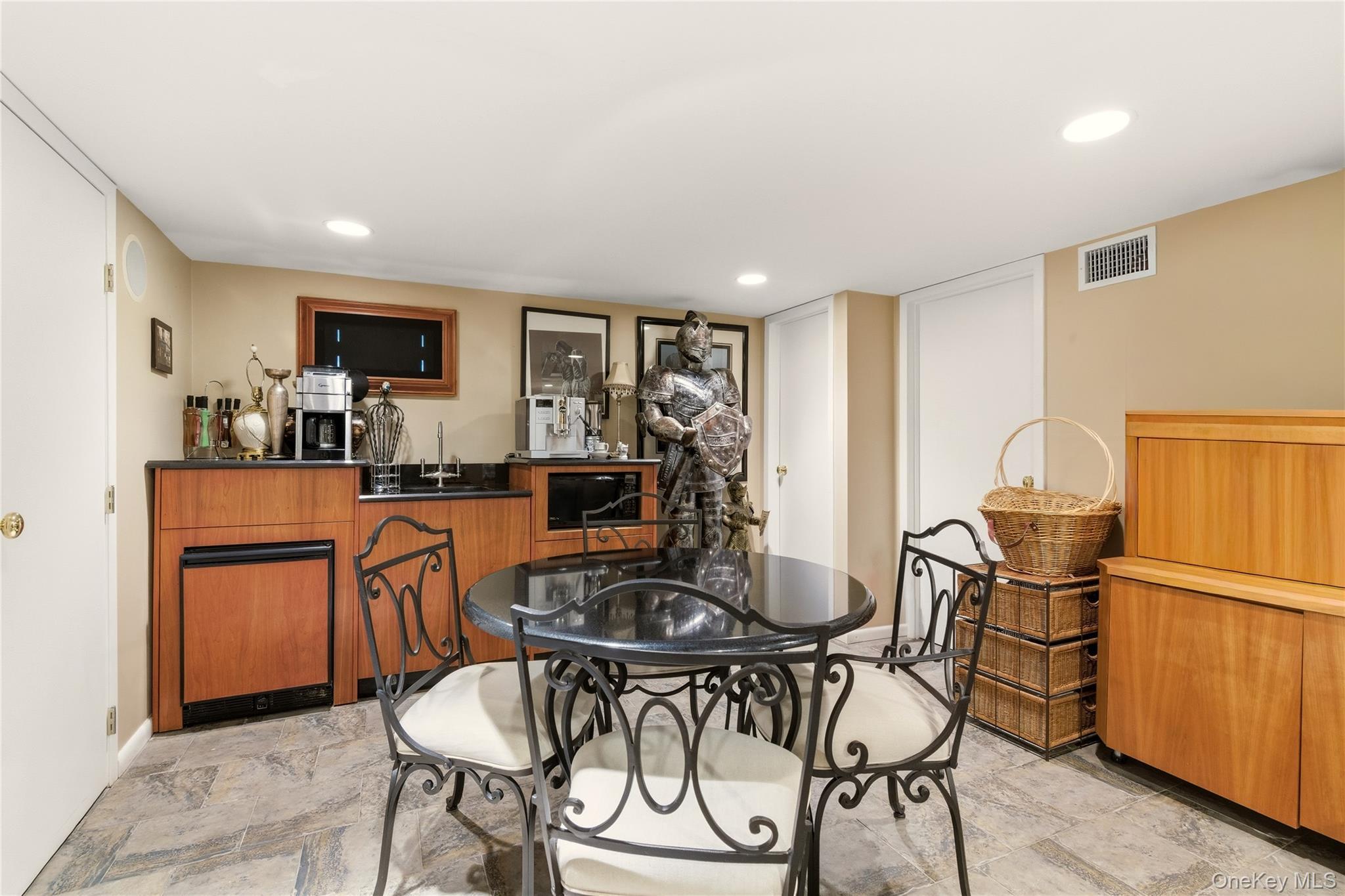 Single Family Friendly Road Nassau County, NY 11771, MLS-967360-31