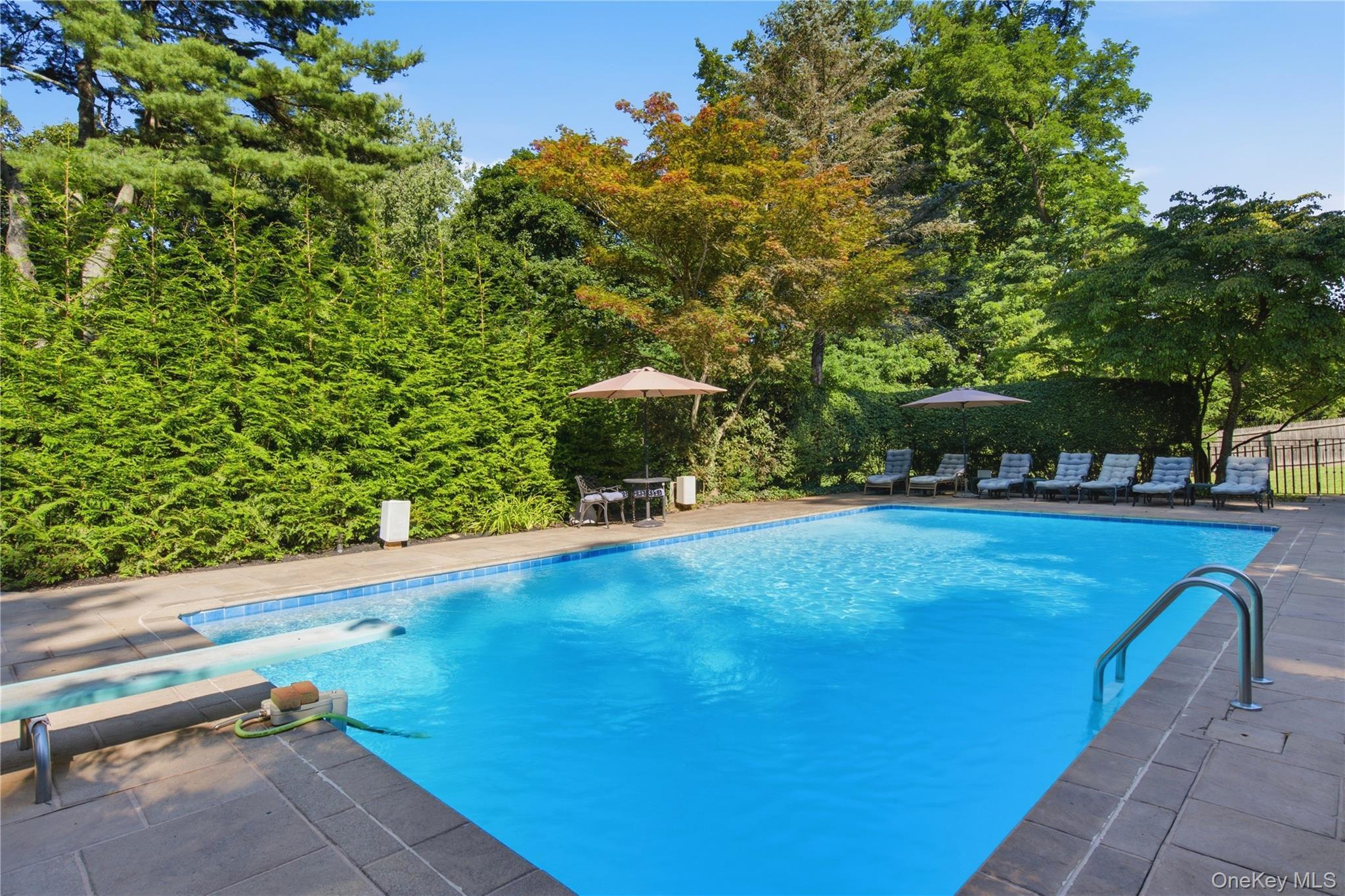Single Family Friendly Road Nassau County, NY 11771, MLS-967360-37