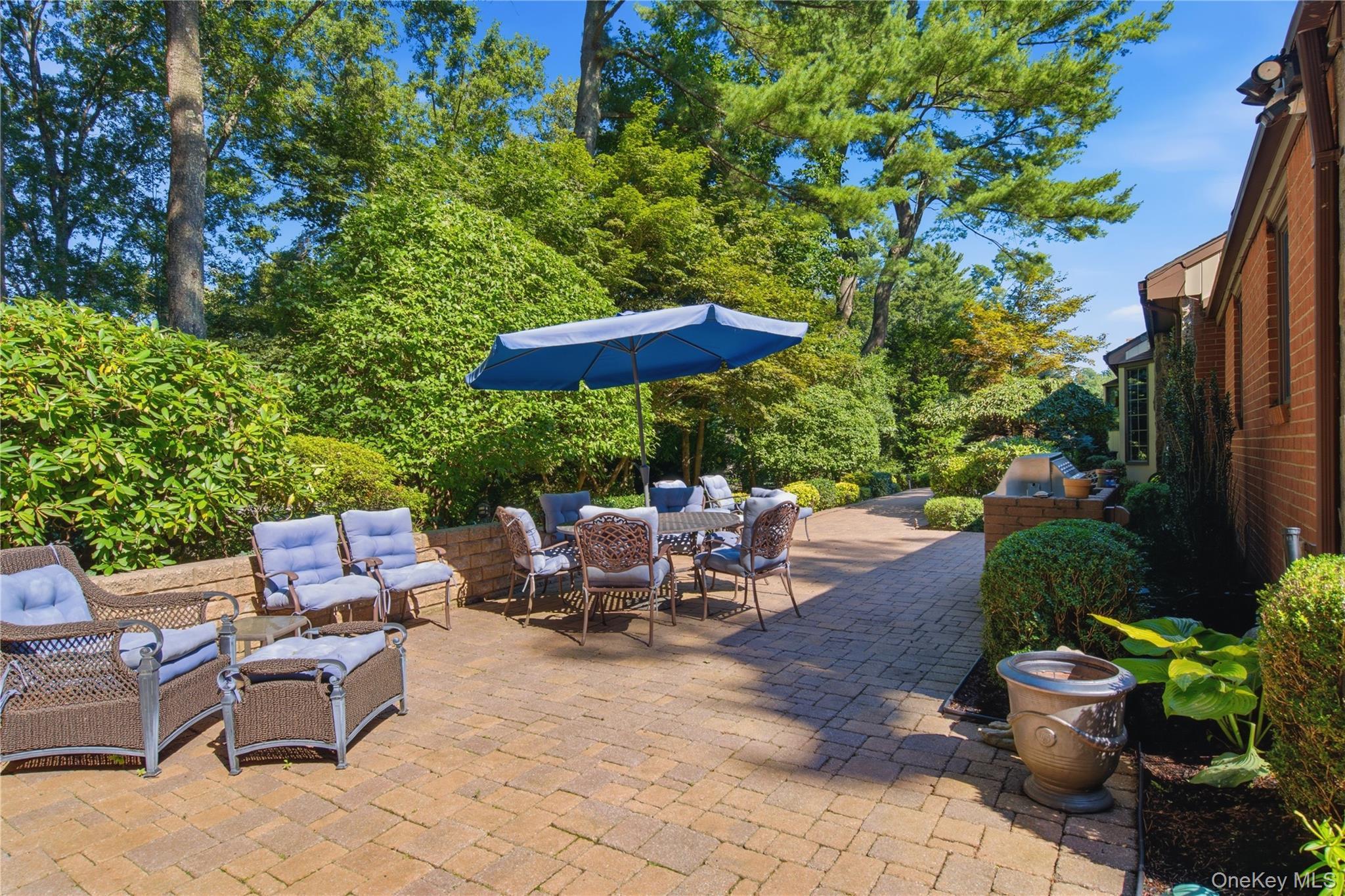 Single Family Friendly Road Nassau County, NY 11771, MLS-967360-4